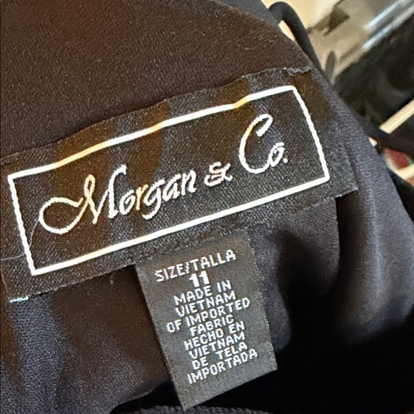 Morgan & Co. Black and Cream Floral Dress - Picture 5 of 5